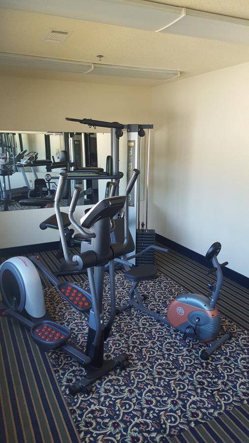 The Rutledge Inn Luverne エクステリア 写真